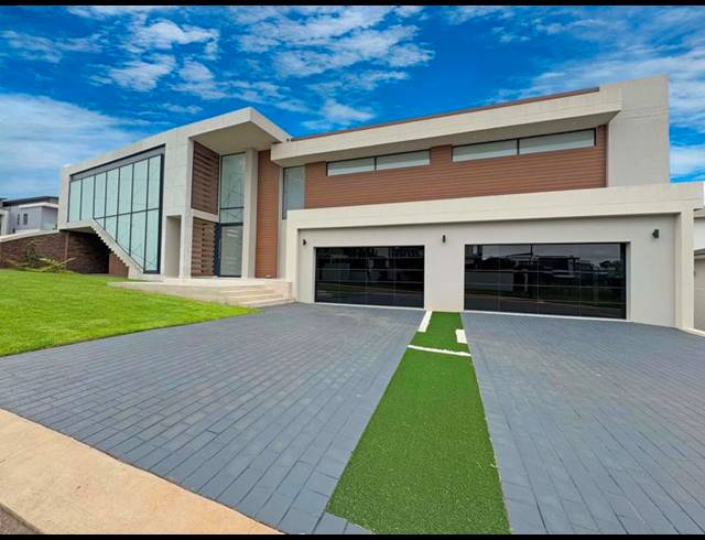 5 BEDROOM HOUSE FOR SALE IN MIDSTREAM RIDGE